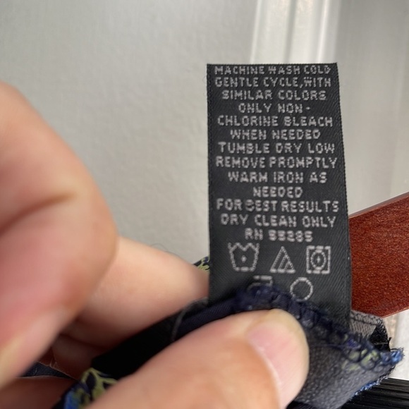 Express women’s dress - Picture 7 of 7